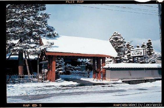 Hanaougi Bettei Iiyama Такаяма Экстерьер фото